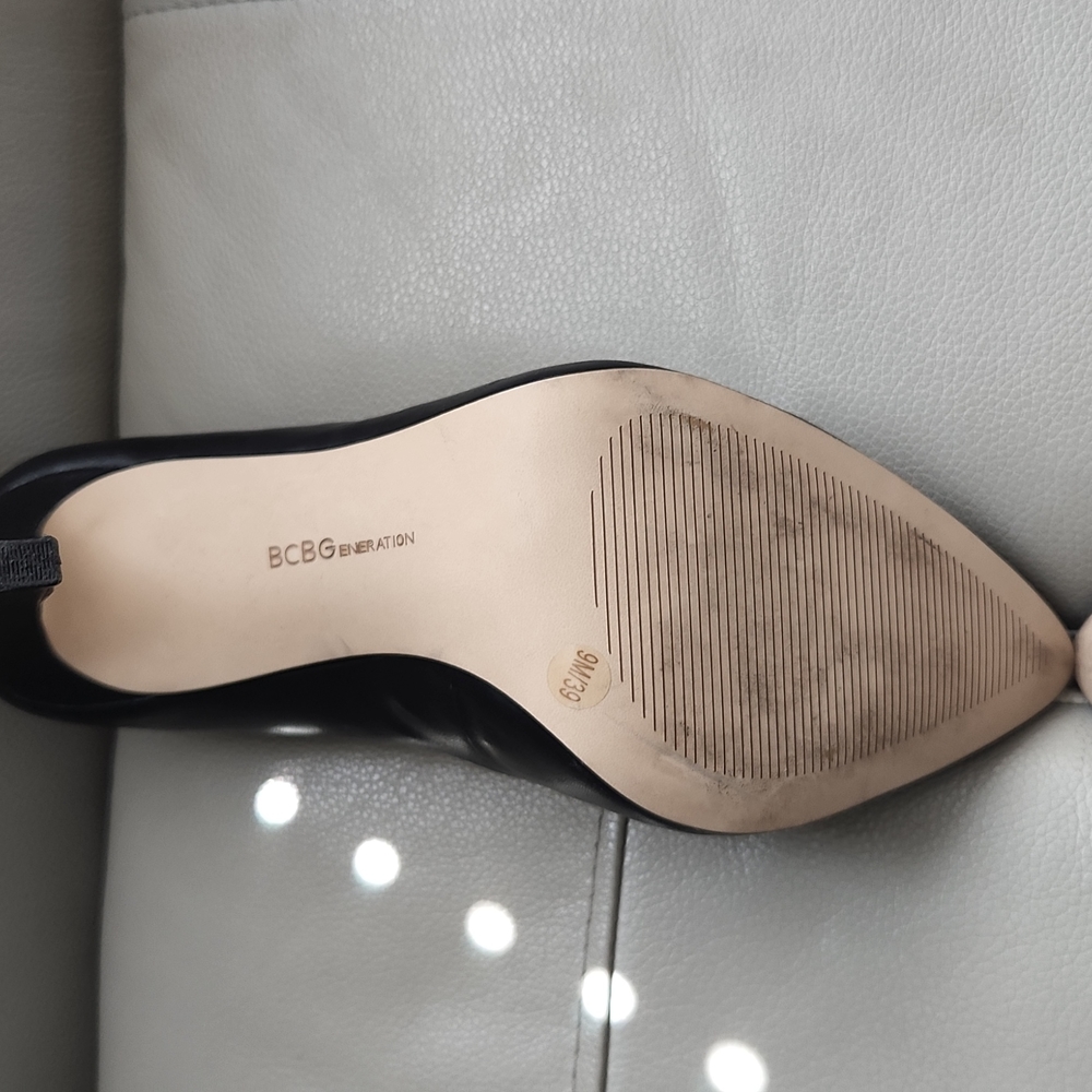 SOLD - Picture 5 of 9